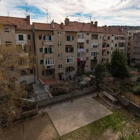 Stylish Olga Near And Old Town Split